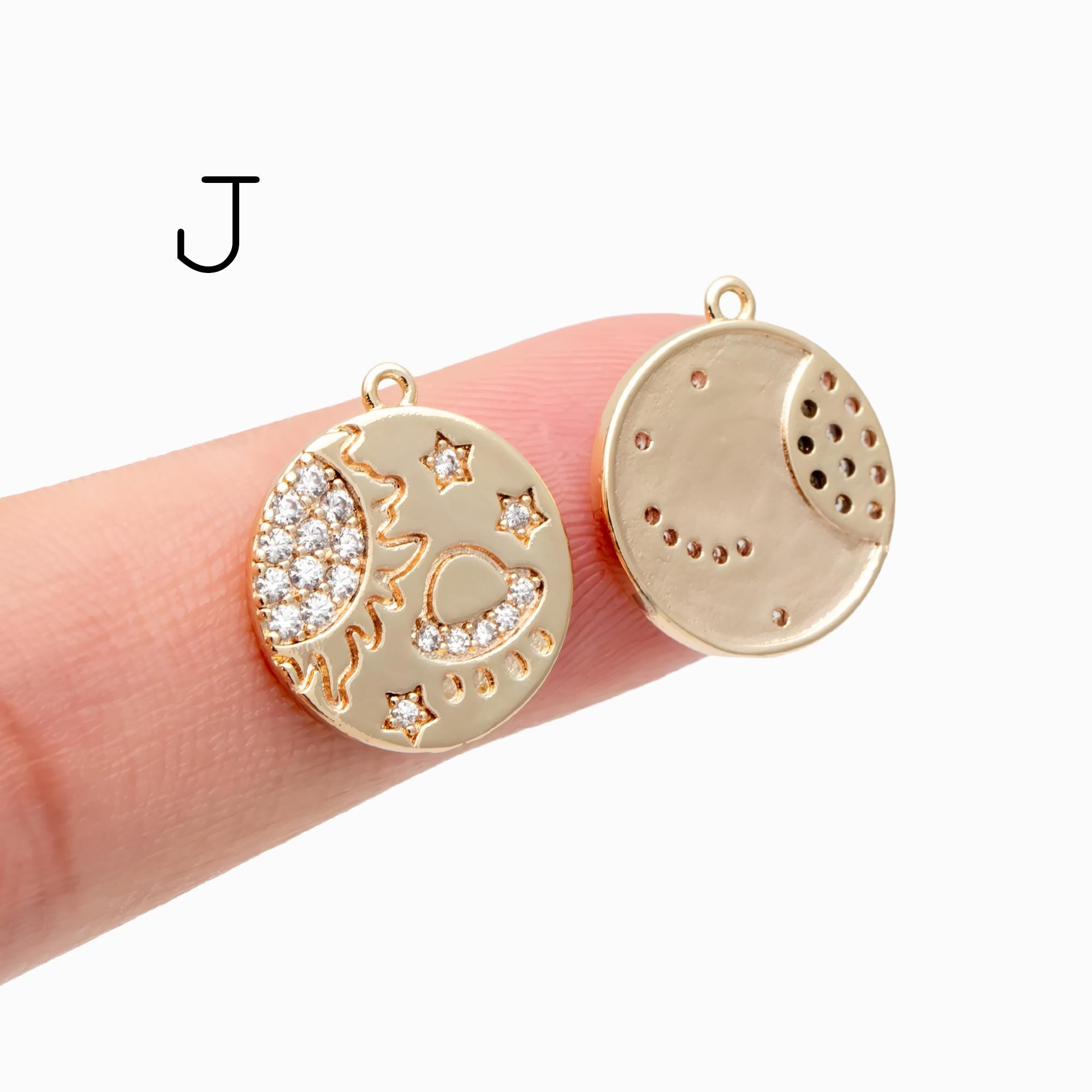 4pcs Gold Sun Charms , 18K Gold plated Brass, Sun Pendants Wholesale (GB-1311)